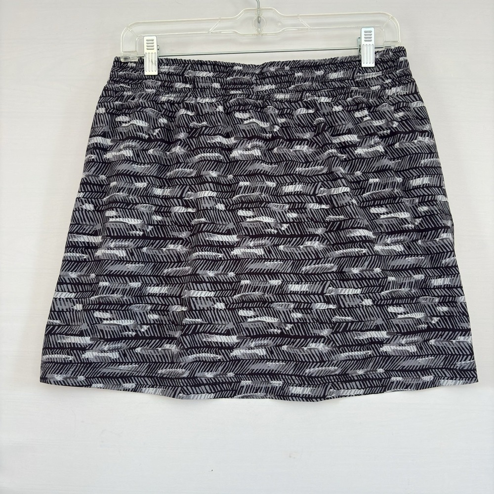 The North Face Womens Tech Skort Wrap Skirt Size M Outdoor Hiking Ikat Grey